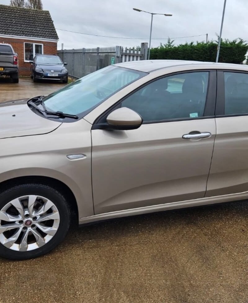 Fiat Tipo Easy Plus photo 3