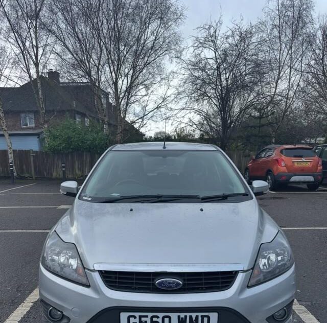 Ford Focus 1.6 Zetec S photo 3